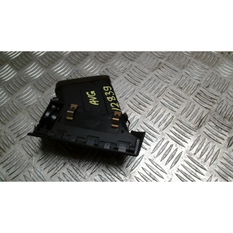 Aerateur tableau de bord avant gauche BMW X3 E83 PHASE 1 d’occasion
