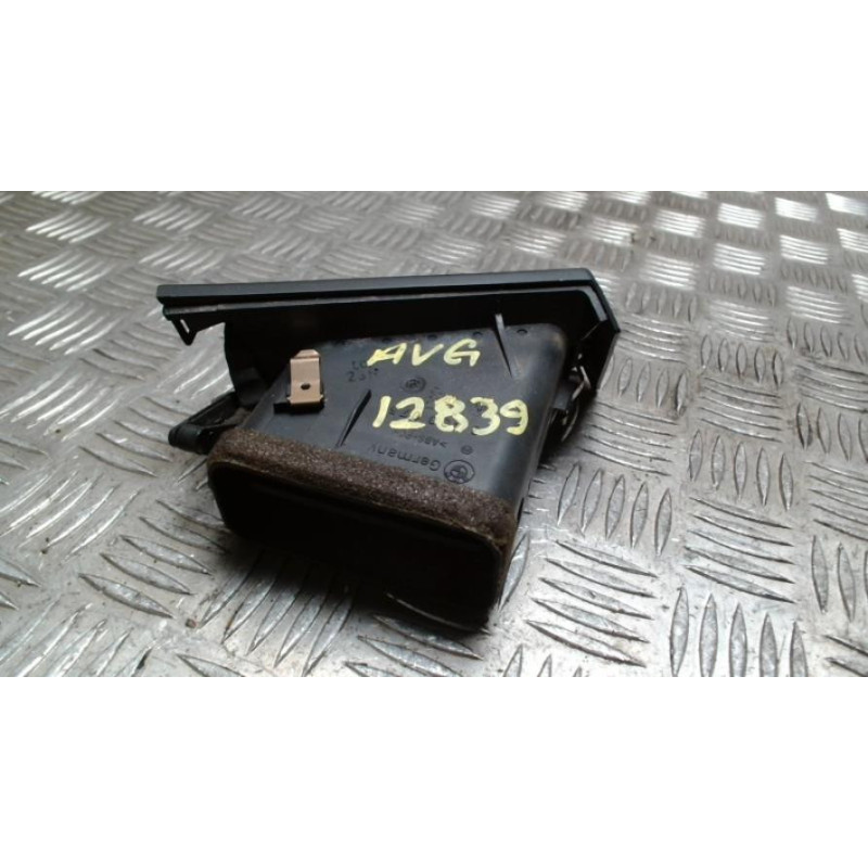 Aerateur tableau de bord avant gauche BMW X3 E83 PHASE 1 d’occasion