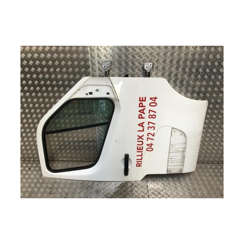 Porte avant droit RENAULT MASTER 3 PHASE 3 d’occasion