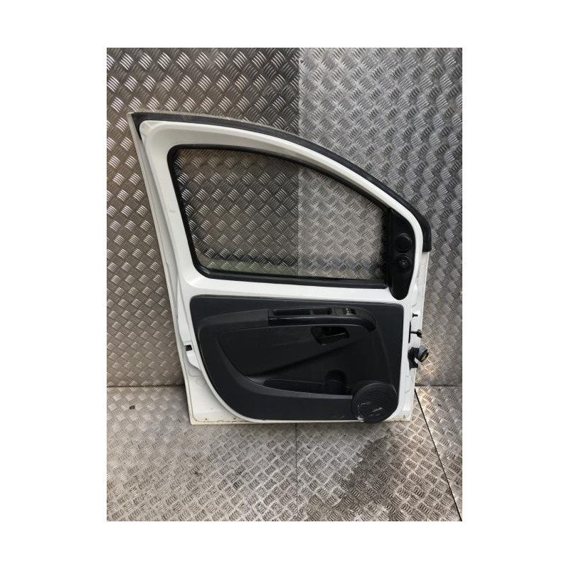 Porte avant gauche CITROEN NEMO d’occasion