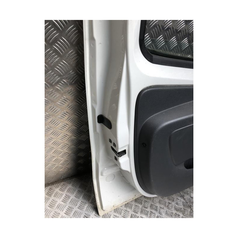 Porte avant gauche CITROEN NEMO d’occasion