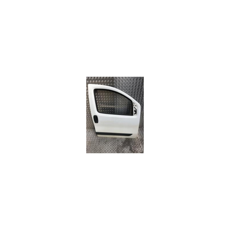 Porte avant droit CITROEN NEMO d’occasion