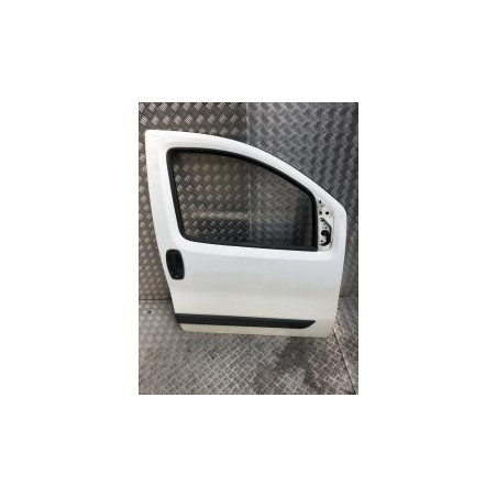 Porte avant droit CITROEN NEMO d’occasion