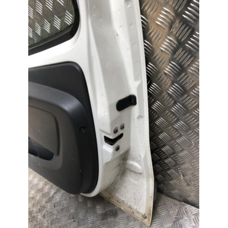 Porte avant droit CITROEN NEMO d’occasion