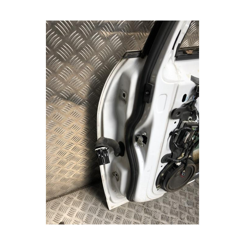 Porte avant droit FORD C-MAX 2 PHASE 1 d’occasion