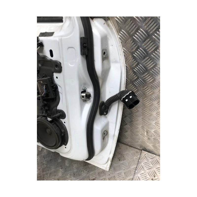 Porte avant gauche FORD C-MAX 2 PHASE 1 d’occasion