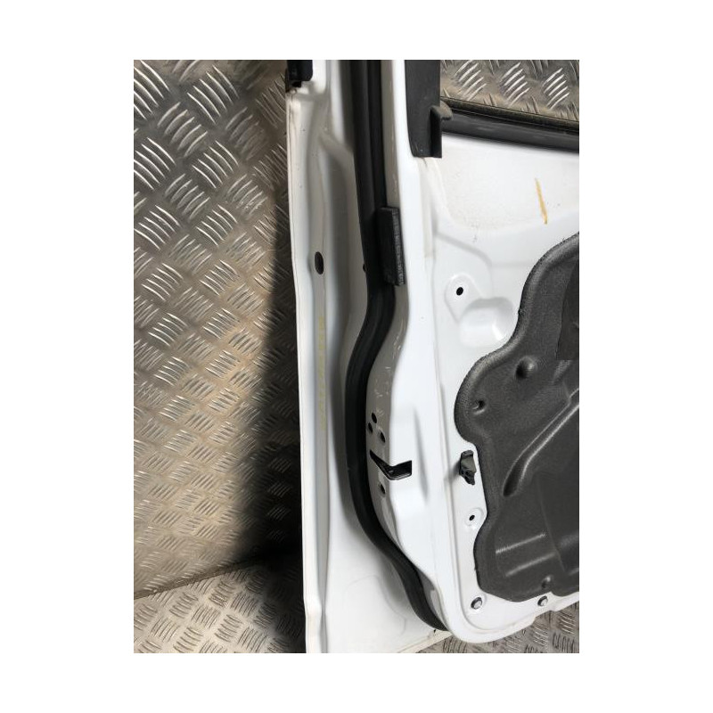 Porte avant gauche FORD C-MAX 2 PHASE 1 d’occasion