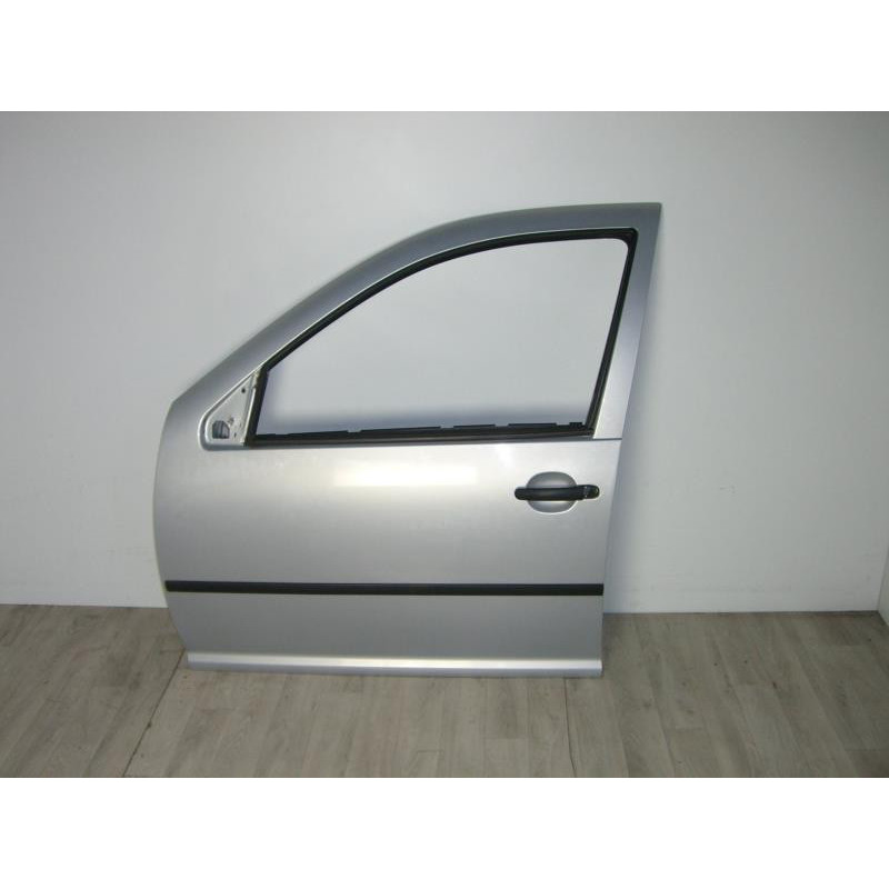 Porte avant gauche VOLKSWAGEN GOLF 4 d’occasion