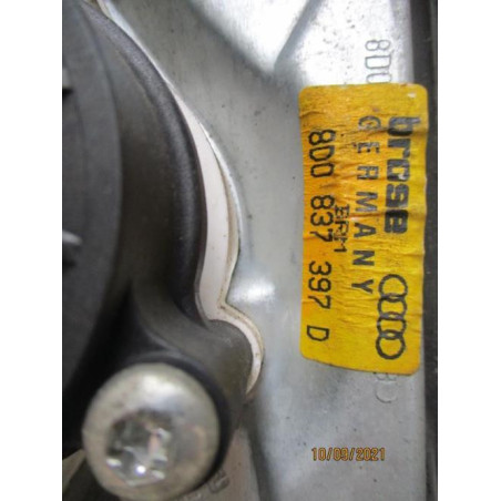 Leve vitre electrique avant gauche AUDI A4 1 PHASE 2 d’occasion