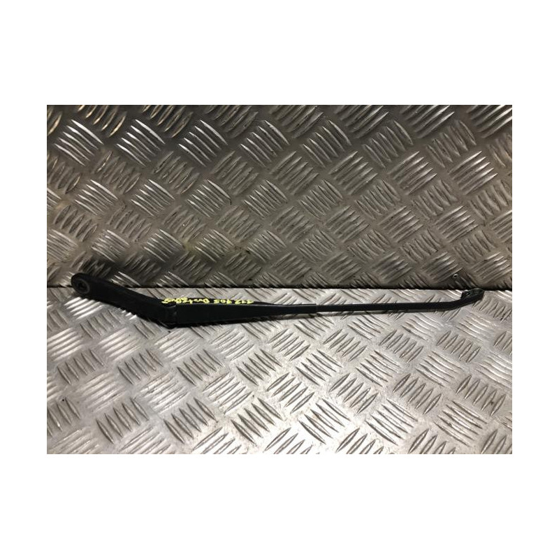 Bras essuie glace avant gauche DACIA DUSTER 1 PHASE 1 d’occasion