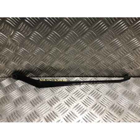 Bras essuie glace avant droit DACIA DUSTER 1 PHASE 1 d’occasion
