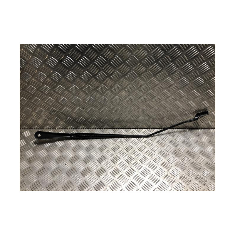 Bras essuie glace avant droit RENAULT CLIO 5 PHASE 1 d’occasion