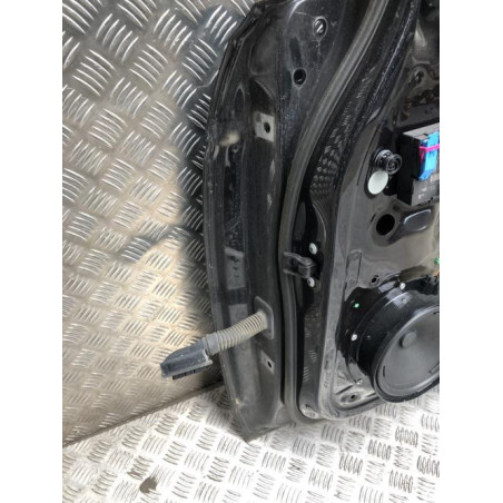 Porte avant droit VOLKSWAGEN TOURAN 3 d’occasion