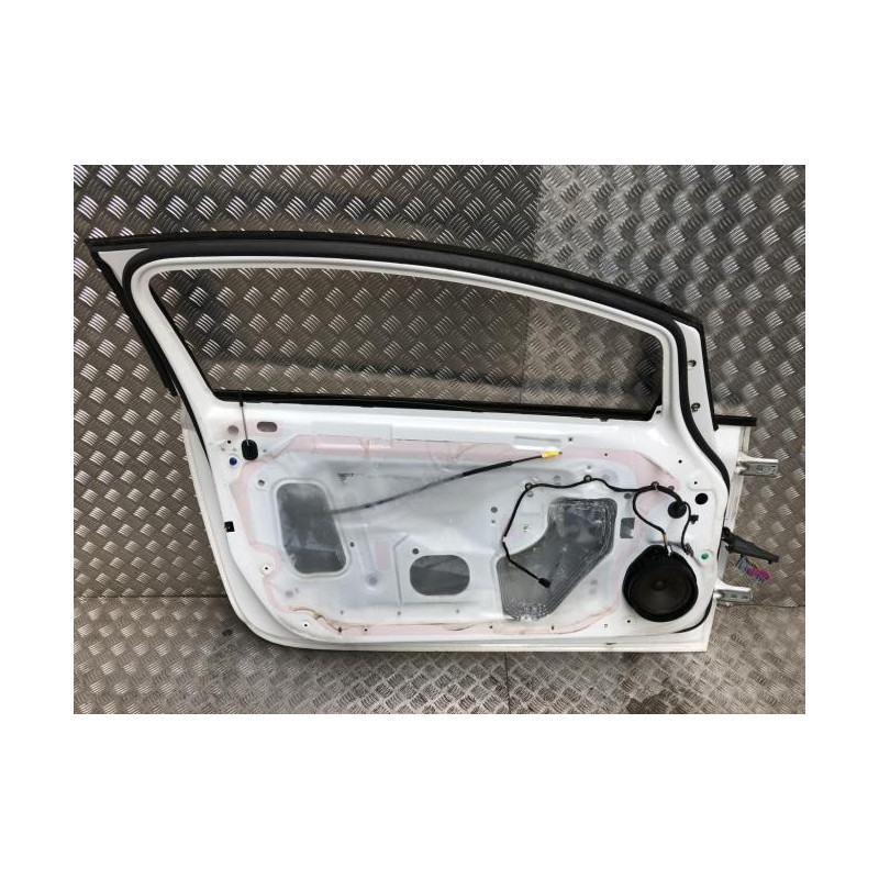 Porte avant gauche OPEL ASTRA J GTC d’occasion