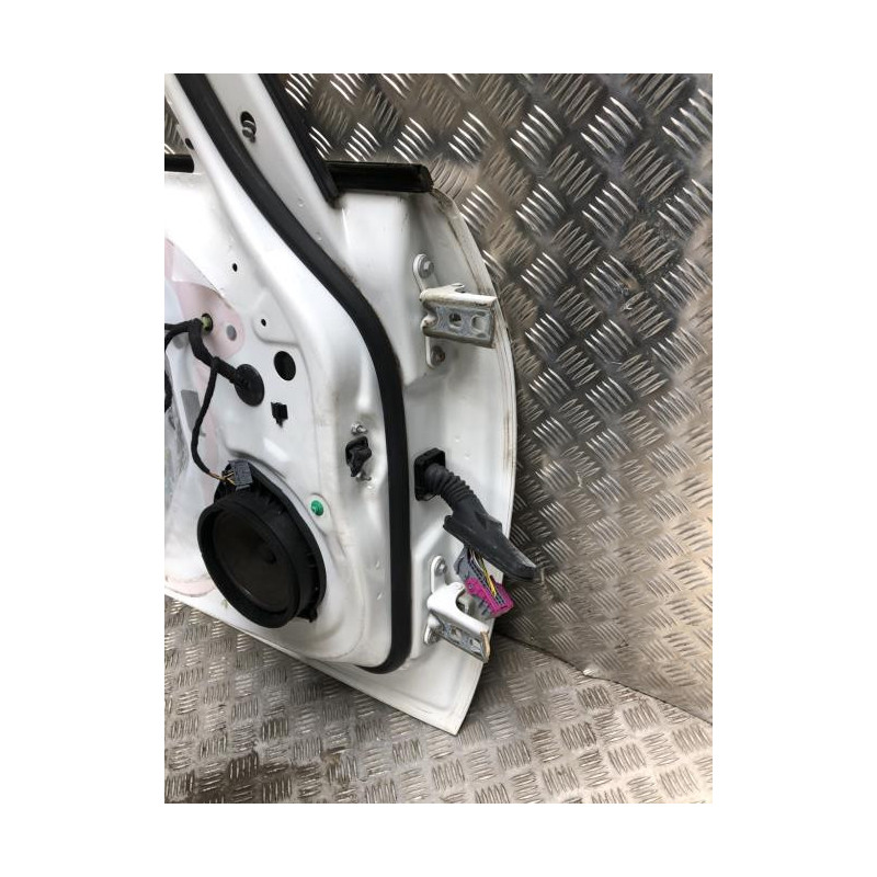 Porte avant gauche OPEL ASTRA J GTC d’occasion