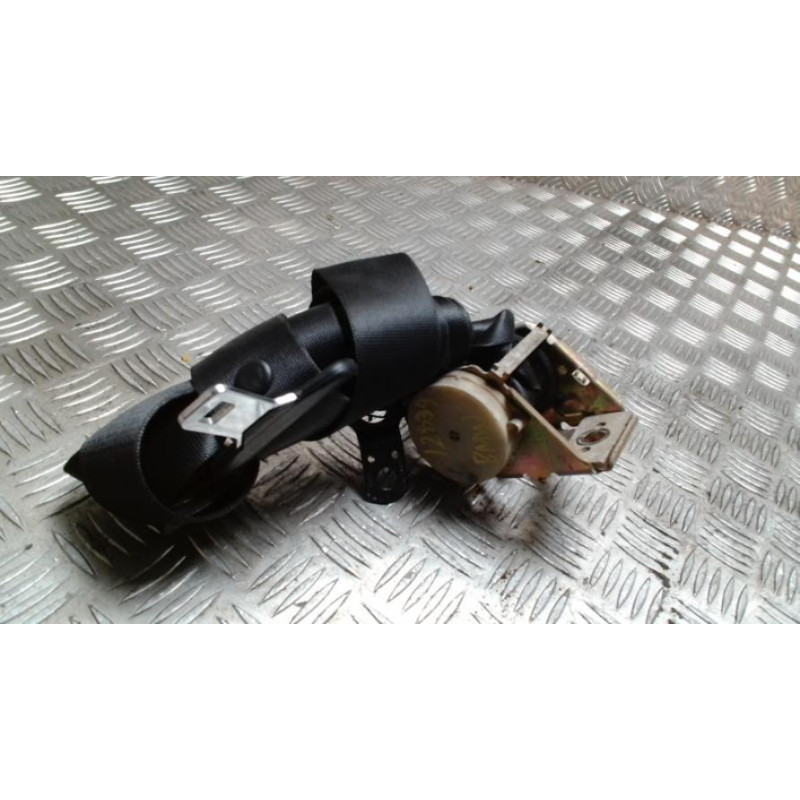 Ceinture arriere droit BMW X3 E83 PHASE 1 d’occasion