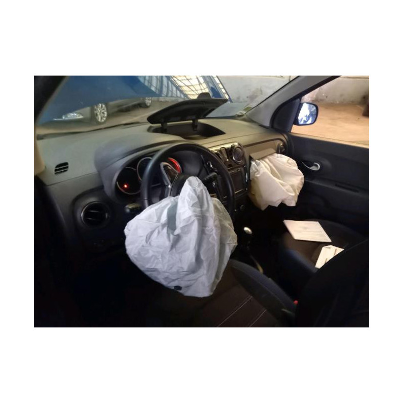 Platine feu arriere gauche DACIA LODGY PHASE 2 d’occasion