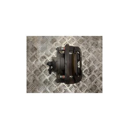 Etrier avant gauche (freinage) CHEVROLET TRAX d’occasion