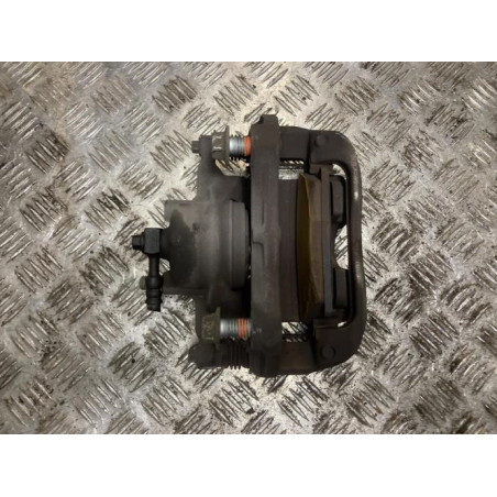 Etrier avant gauche (freinage) CHEVROLET TRAX d’occasion