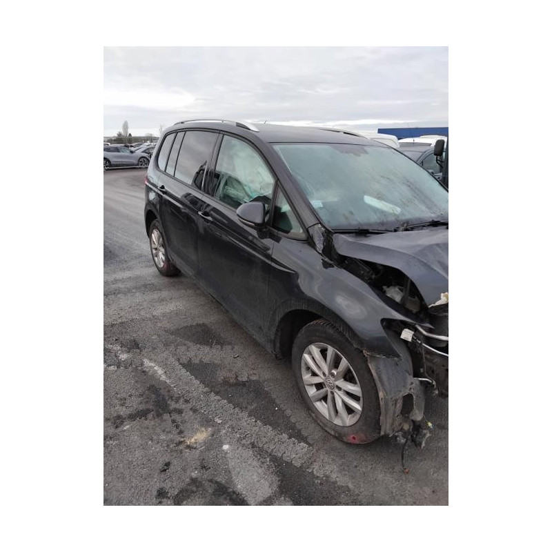 Support de pare chocs arriere VOLKSWAGEN TOURAN 3 d’occasion