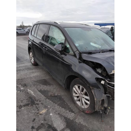 Support de pare chocs arriere VOLKSWAGEN TOURAN 3 d’occasion