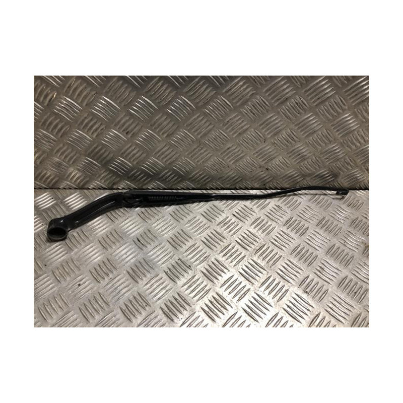 Bras essuie glace avant gauche SUZUKI VITARA 2 PHASE 1 d’occasion