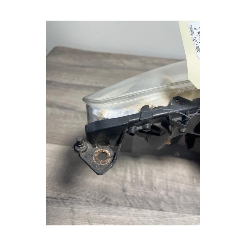 Optique avant principal gauche (feux)(phare) PEUGEOT 308 1 PHASE 1 d’occasion
