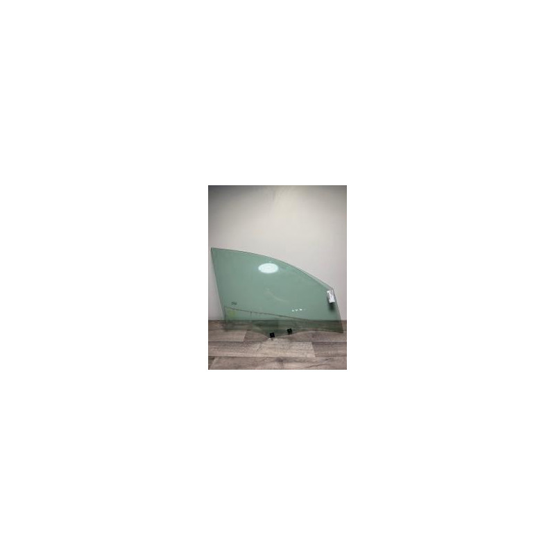 Vitre avant droit RENAULT CLIO 5 PHASE 1 d’occasion