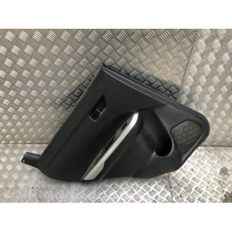Panneau de porte arriere gauche SUZUKI VITARA 2 PHASE 1 d’occasion