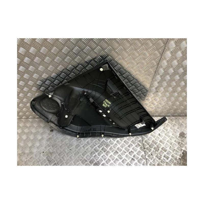 Panneau de porte arriere gauche SUZUKI VITARA 2 PHASE 1 d’occasion