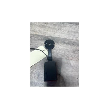 Attache ceinture avant gauche RENAULT TRAFIC 3 COURT PHASE 2 d’occasion