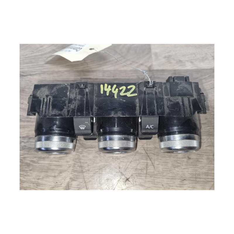 Commande chauffage DACIA DUSTER 2 PHASE 1 d’occasion