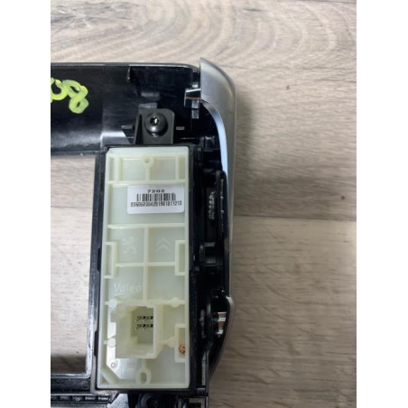 Bouton/Interrupteur PEUGEOT 208 1 PHASE 2 d’occasion