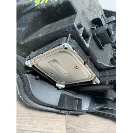 Optique avant principal droit (feux)(phare) RENAULT CLIO 5 PHASE 1 d’occasion