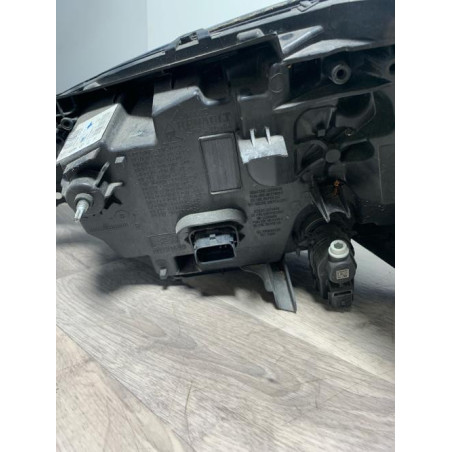 Optique avant principal droit (feux)(phare) RENAULT CLIO 5 PHASE 1 d’occasion