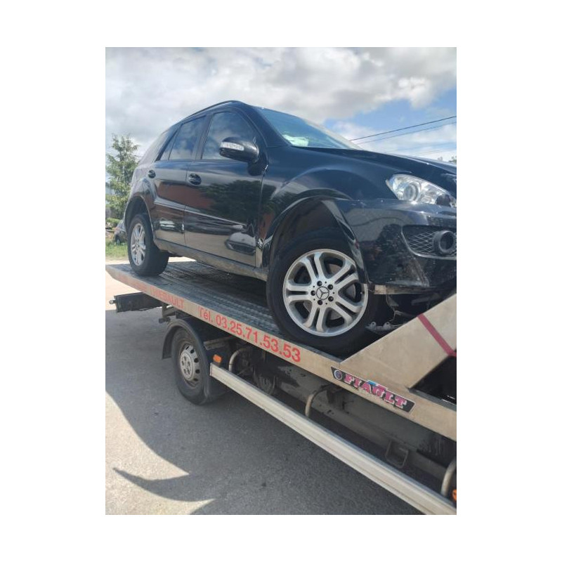 Anti brouillard droit (feux) MERCEDES CLASSE M 164 PHASE 1 d’occasion