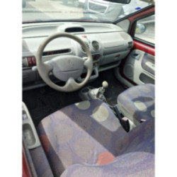 Attache ceinture avant gauche RENAULT TWINGO 1 PHASE 3 d’occasion