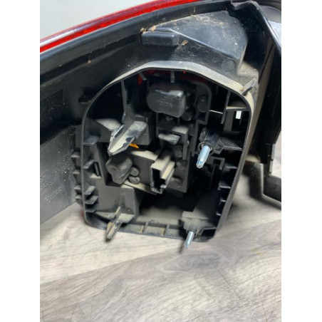 Feu arriere principal droit (feux) RENAULT LAGUNA 3 PHASE 3 BREAK d’occasion