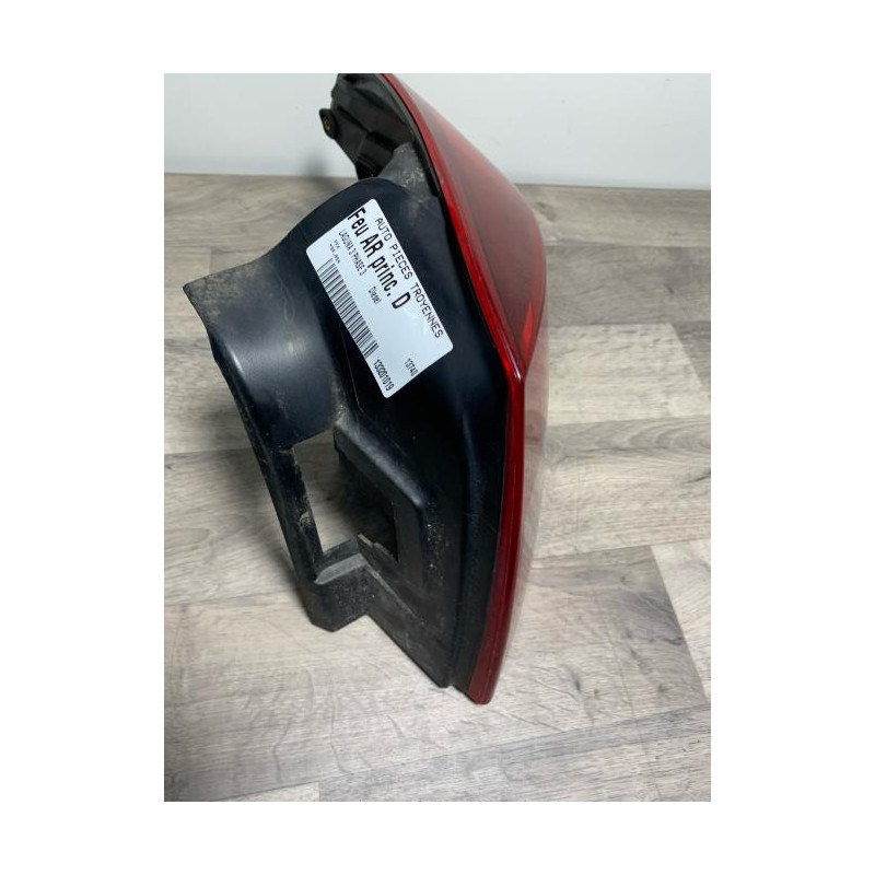Feu arriere principal droit (feux) RENAULT LAGUNA 3 PHASE 3 BREAK d’occasion