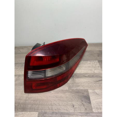 Feu arriere principal droit (feux) RENAULT LAGUNA 3 PHASE 3 BREAK d’occasion