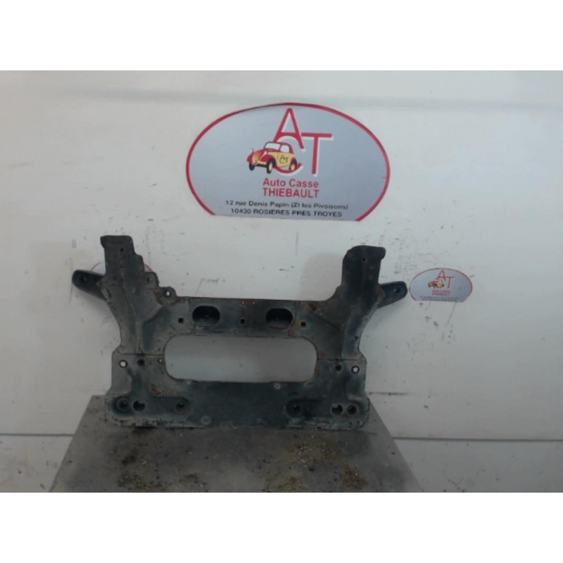 Berceau avant CITROEN PICASSO PICA 1.8 d’occasion