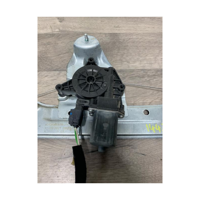 Leve vitre electrique arriere droit DACIA DUSTER 2 PHASE 1 d’occasion