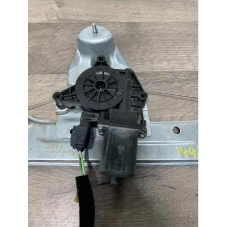 Leve vitre electrique arriere droit DACIA DUSTER 2 PHASE 1 d’occasion