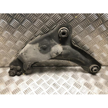 Triangle avant droit RENAULT ESPACE 4 PHASE 1 d’occasion
