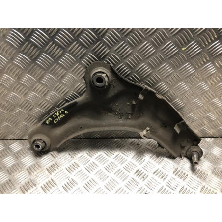 Triangle avant droit RENAULT ESPACE 4 PHASE 1 d’occasion