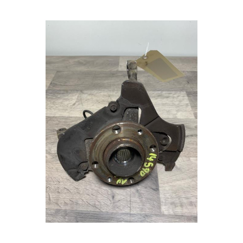 Moyeu avant gauche FIAT PANDA 2 PHASE 2 d’occasion