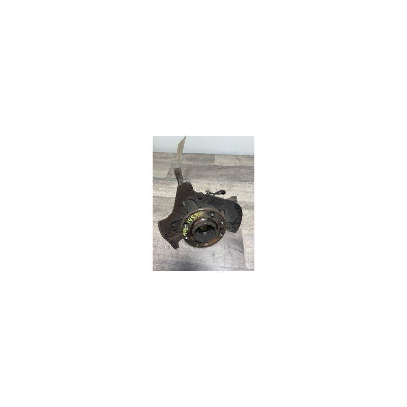 Moyeu avant droit FIAT PANDA 2 PHASE 2 d’occasion