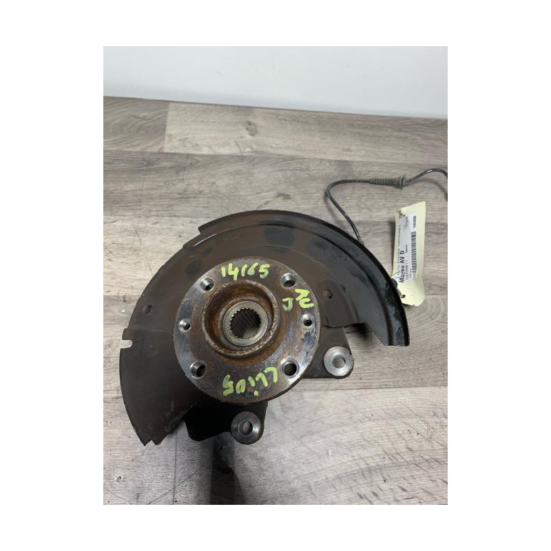 Moyeu avant droit RENAULT CLIO 5 PHASE 1 d’occasion