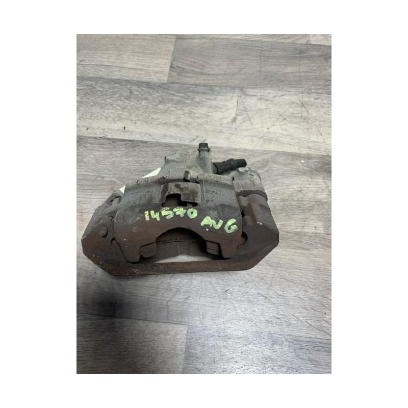 Etrier avant gauche (freinage) FIAT PANDA 2 PHASE 2 d’occasion