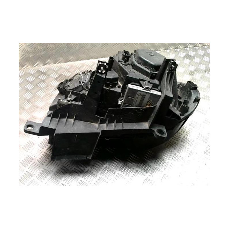 Optique avant principal droit (feux)(phare) BMW X3 E83 PHASE 1 d’occasion